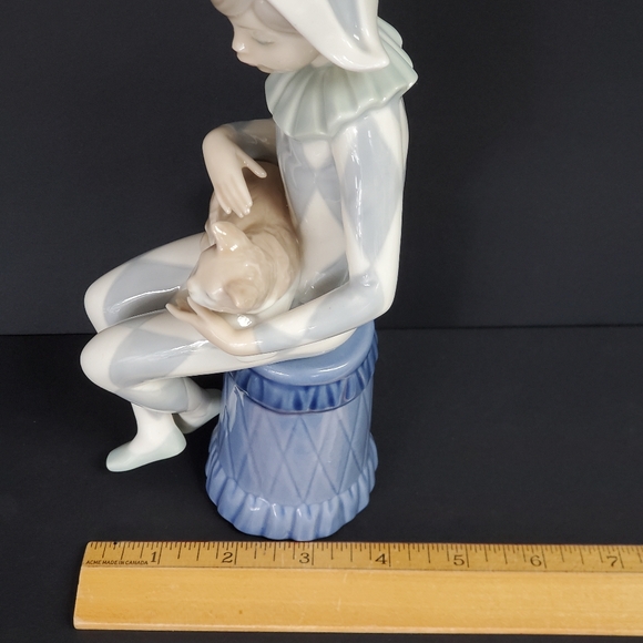 NAO by Lladró Figurine Harlequin with Cat Porcelain Figurine - Picture 11 of 12